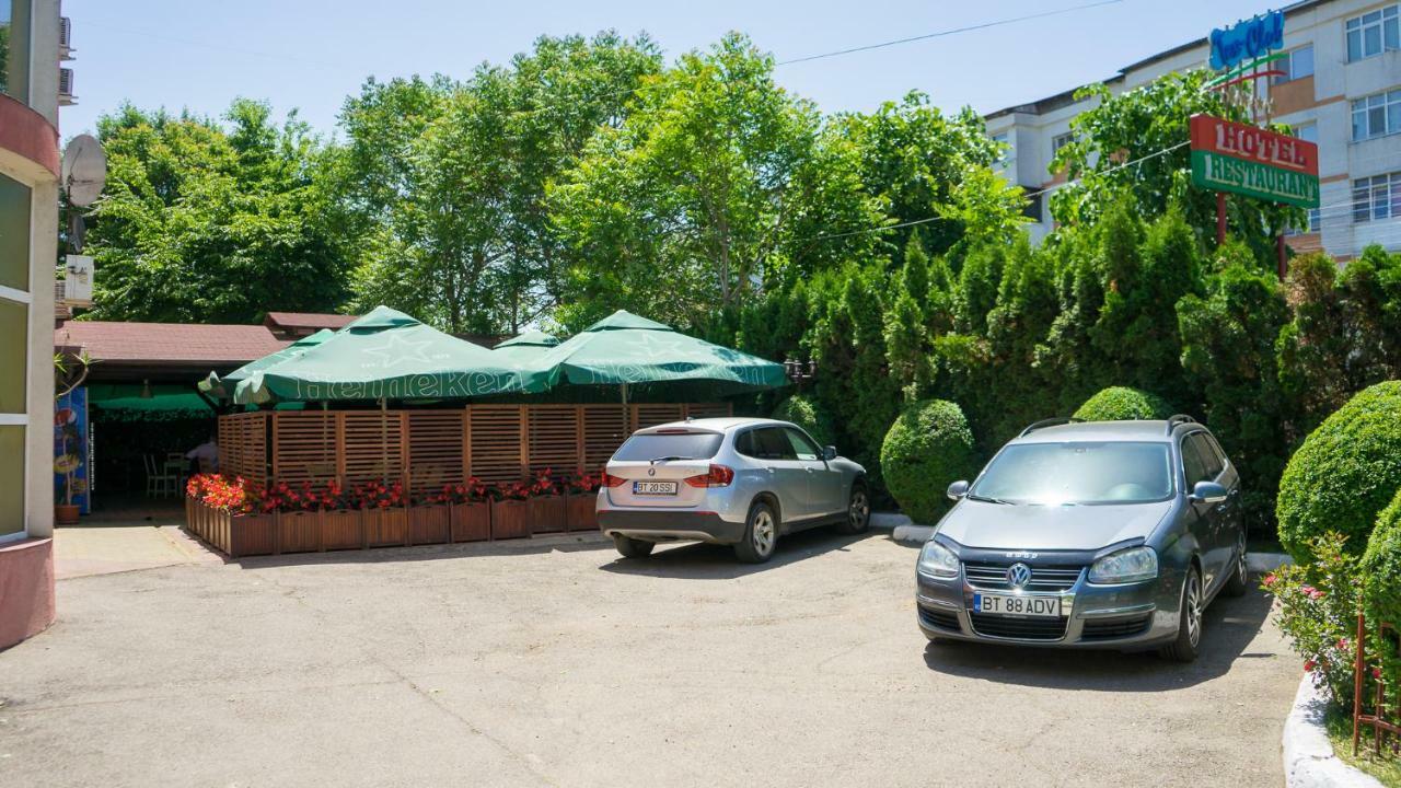 Hotel Tex Club Botosani Luaran gambar
