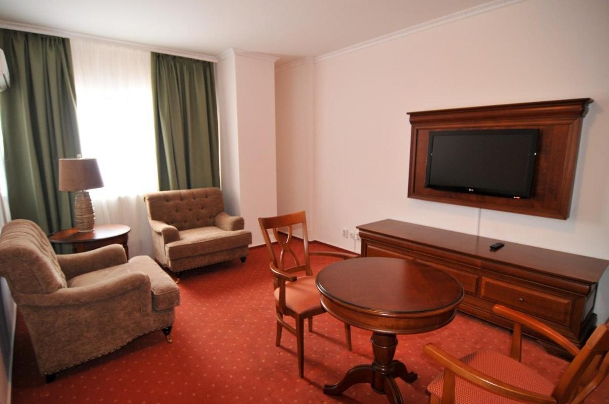 Hotel Tex Club Botosani Bilik gambar